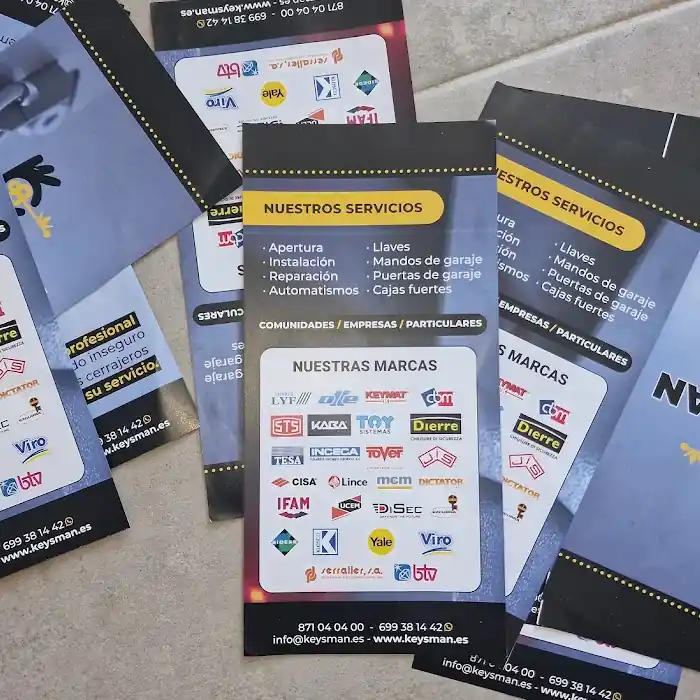 Folletos de servicios de Keysman Cerrajeros en Palma de Mallorca